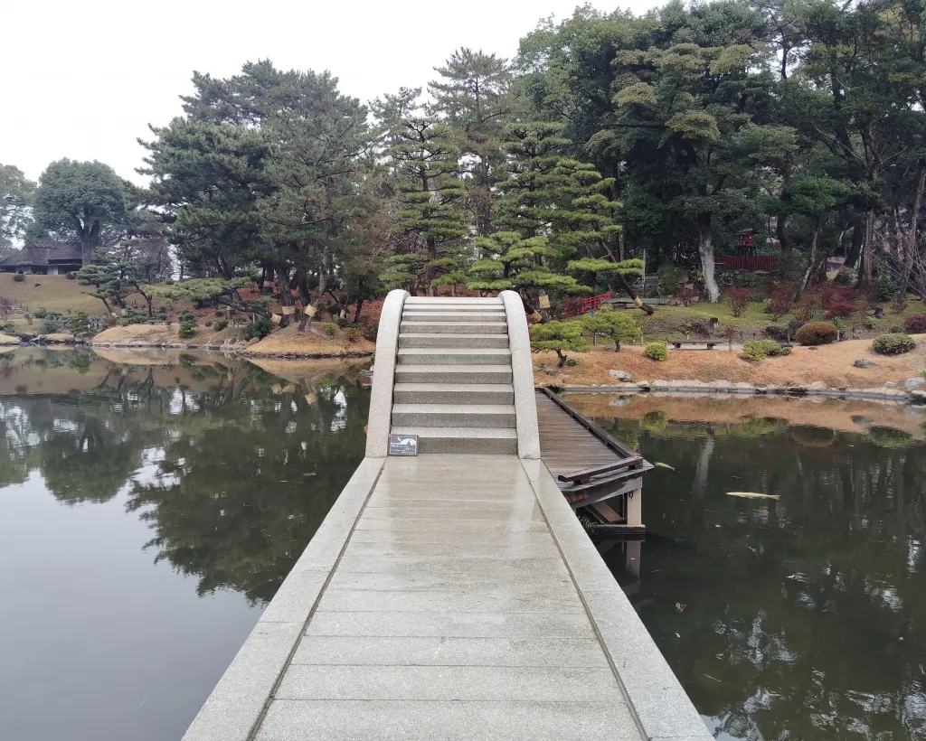 Hiroshima: Shukkei-en Garden with local guide 90min#4