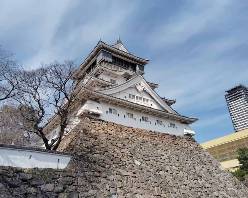 Kitakyushu: Kokura Castle and Garden Guided Tour#1