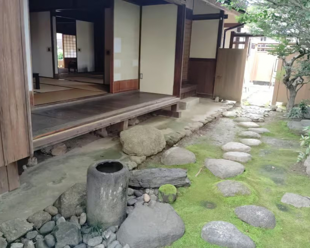 Mie: Explore Historic Matsusaka Castle & Samurai Residences#4