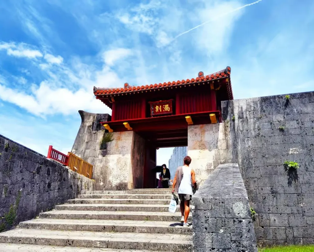 Okinawa: Shurijo Castle & Tamaudun Guided Tour - UNESCO Site#2