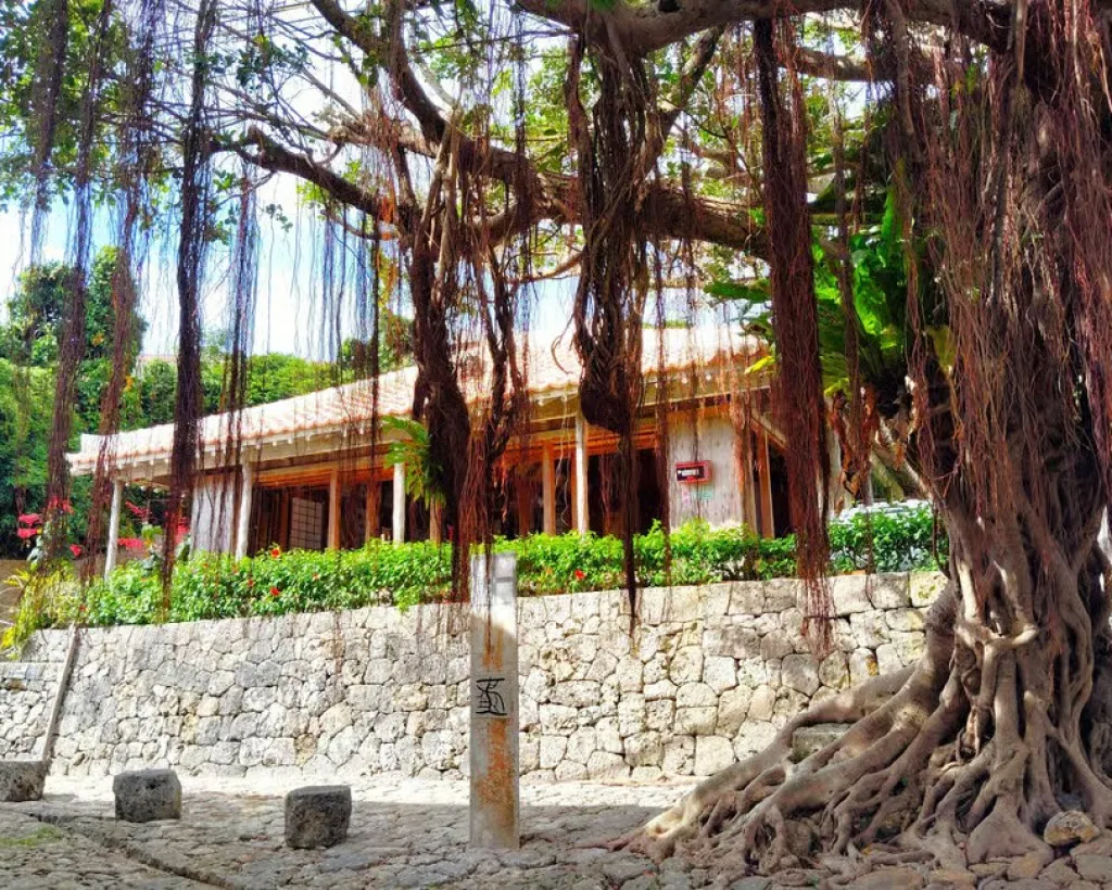 Okinawa: Shurijo Castle & Tamaudun Guided Tour - UNESCO Site#4