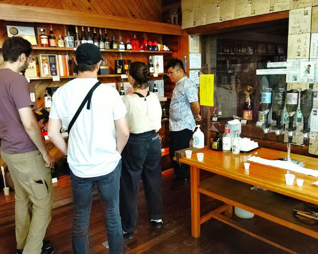 Naha: Awamori Tasting & Okinawan Liquor Culture Tour#1