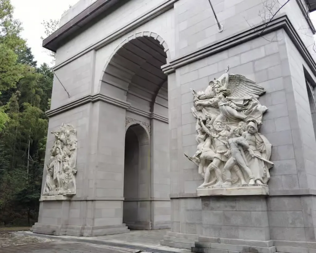 Himeji: Explore Taiyo Park’s Hidden Castle & World Landmarks#3