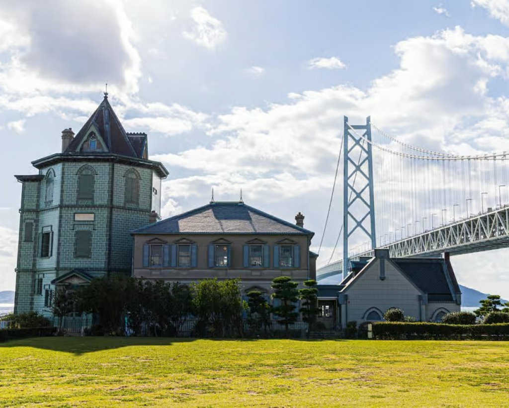 Kobe: Michelin-Rated Coastal Walk & Heritage Guided Tour#4