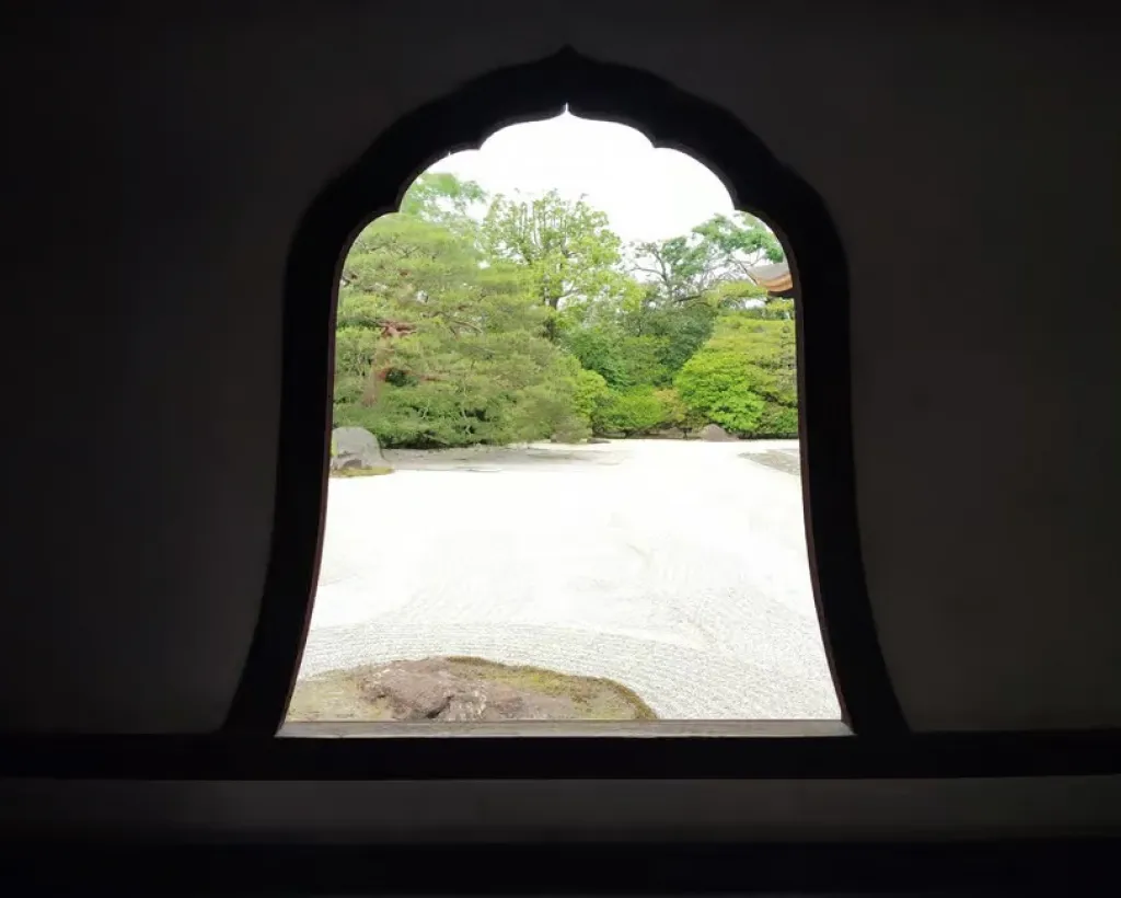 Kyoto: Zen and Art at Tranquil Kennin-ji Temple#5