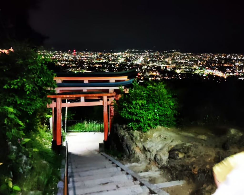 Kyoto: Fushimi Inari Taisha Night Tour with Guide#2
