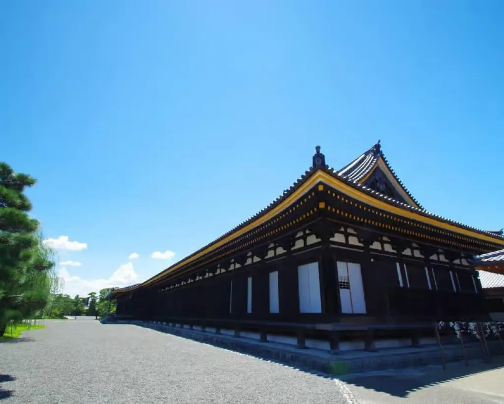 Kyoto: 1,001 Kannon Statues at Sanjūsangen-dō Temple#1