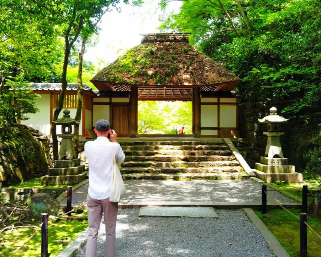 Kyoto: Philosopher’s Path and Hidden Temple Walking Tour#1