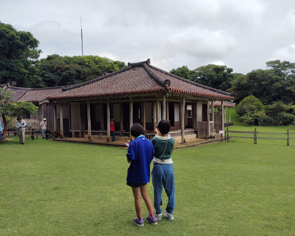 Okinawa: Shikinaen Royal Garden Guided Tour – UNESCO Site#4