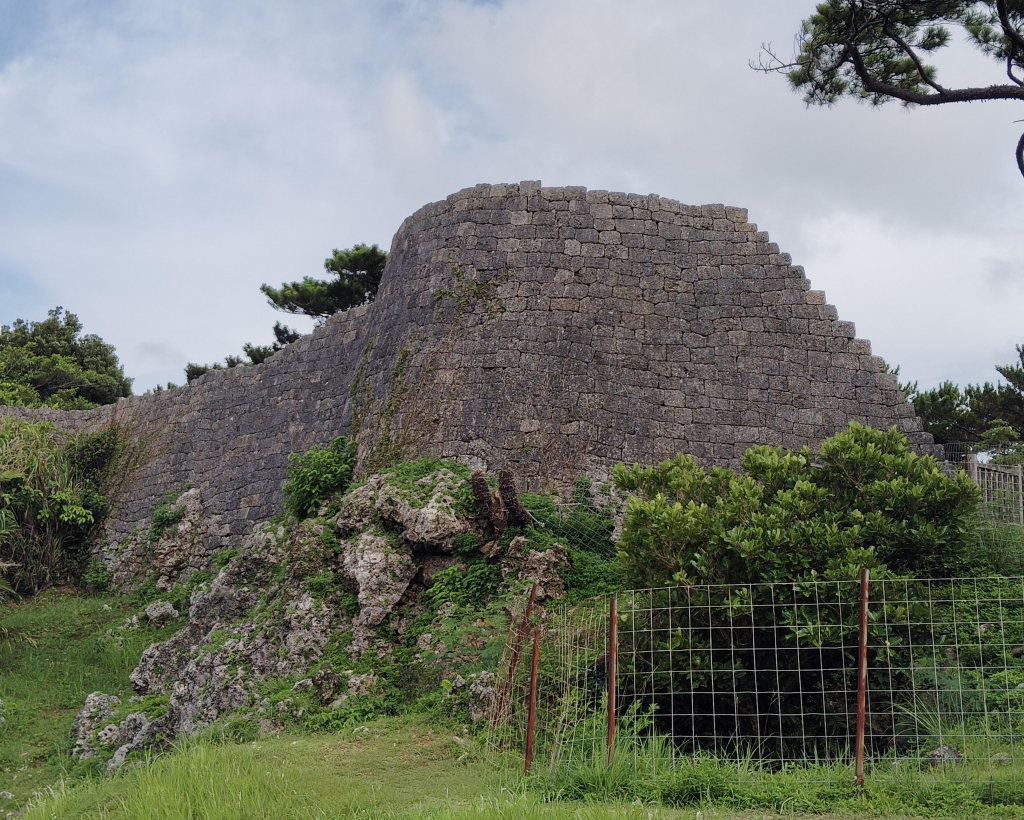Okinawa: Urasoe Castle, Royal Tomb & War History Walk#3