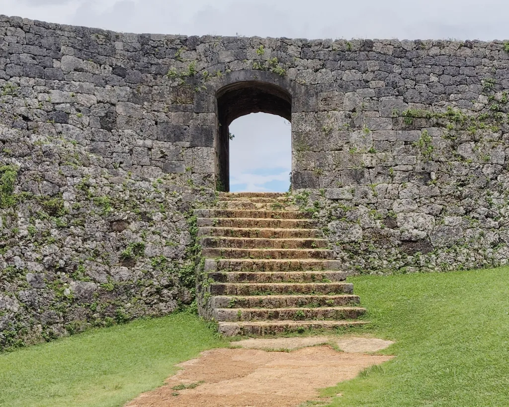Okinawa: Zakimi Castle and Yuntanza Museum Heritage Tour#5