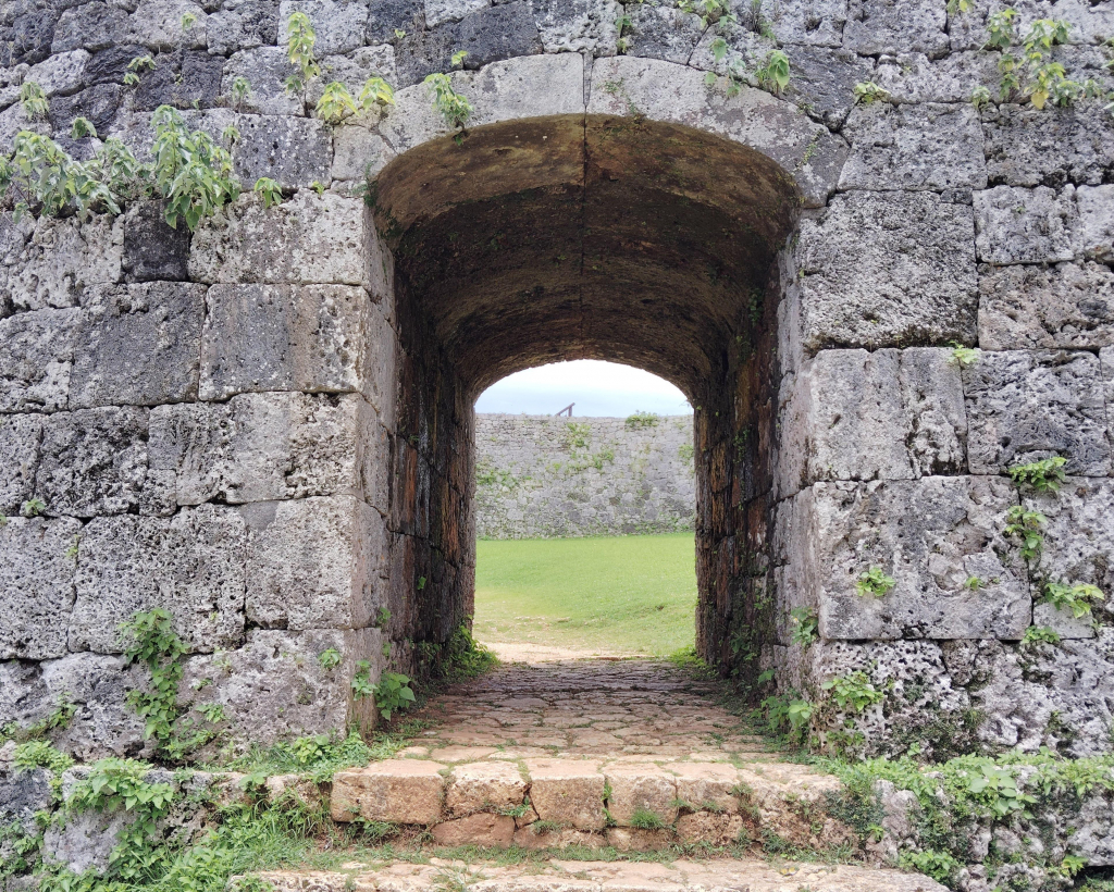 Okinawa: Zakimi Castle and Yuntanza Museum Heritage Tour#2