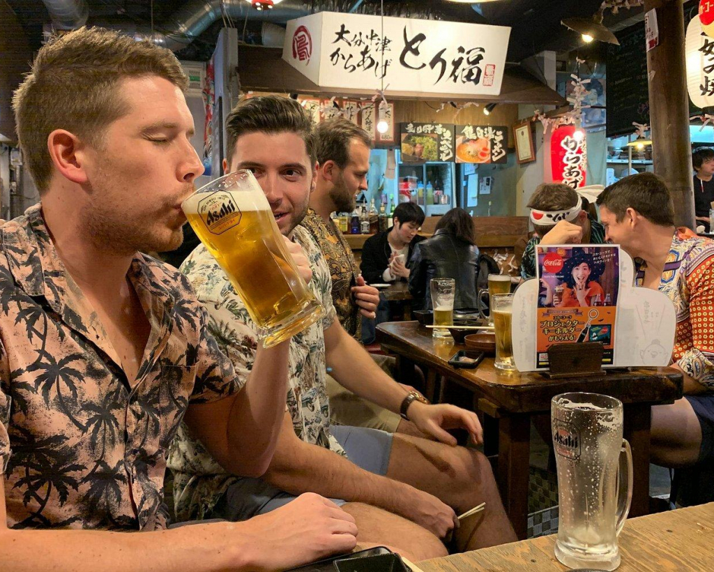Tokyo: Shinjuku Night Tour to Kabukicho with Bar Hopping#1