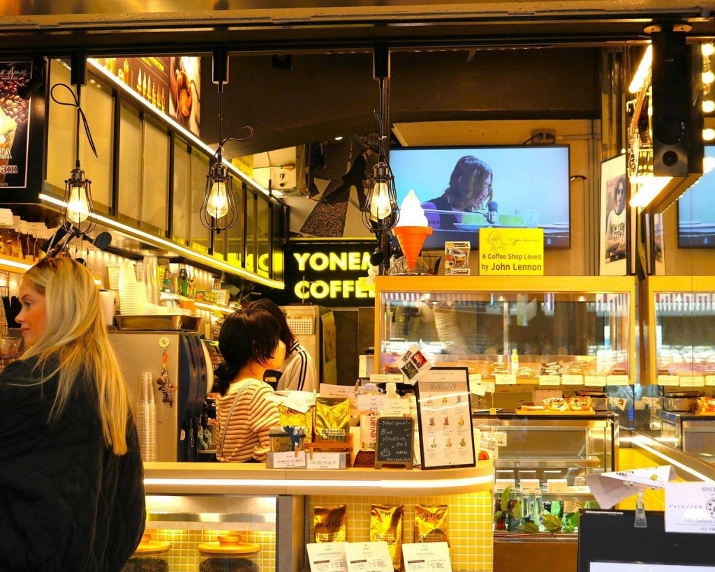 Tokyo Tsukiji Market Tour with Breakfast Tasting – Less Crowded#3