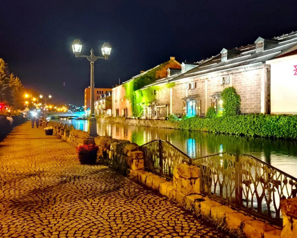 Otaru: Day & Night Walk in a Nostalgic Historic Port Town#2