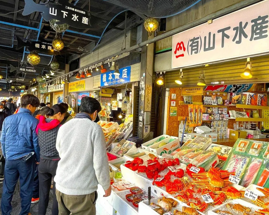 Sapporo: Nijo Market Guided Tour with Seafood Meal#1