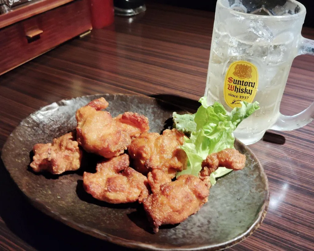 Otaru: Guided Bar Hopping Tour with Food & Drink Credit#4