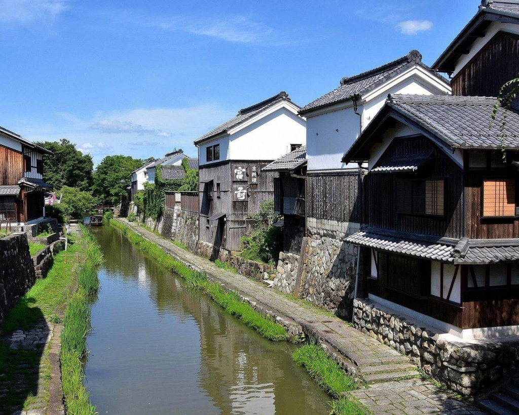 Shiga: Omi-Hachiman Heritage Tour with Optional Omi Beef#1