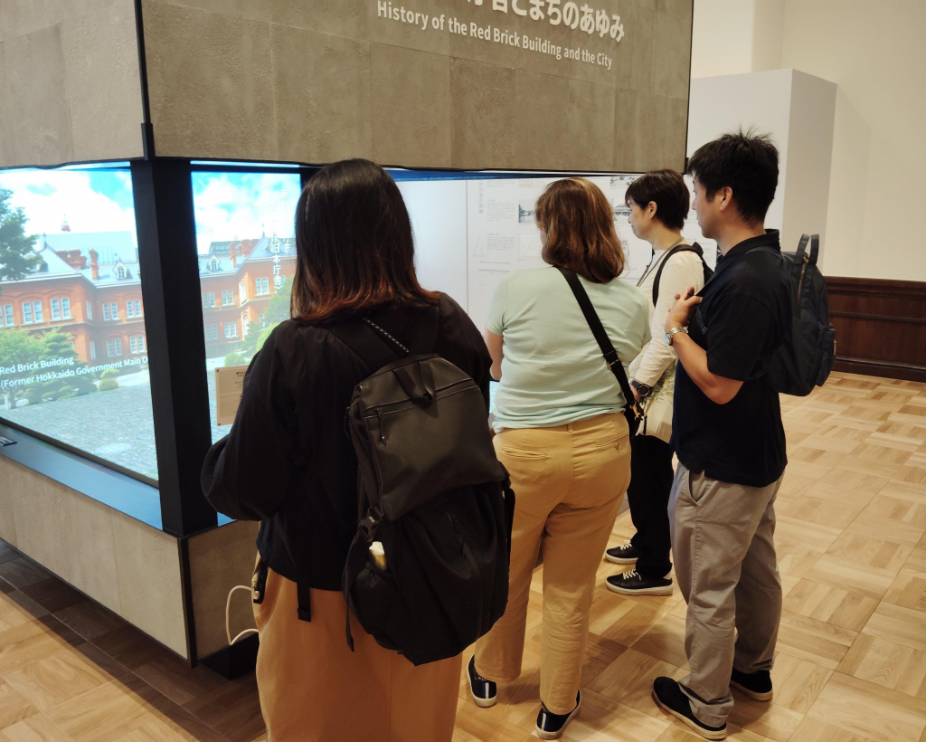 Sapporo: Tour of the Historic Red Brick Government Office#5