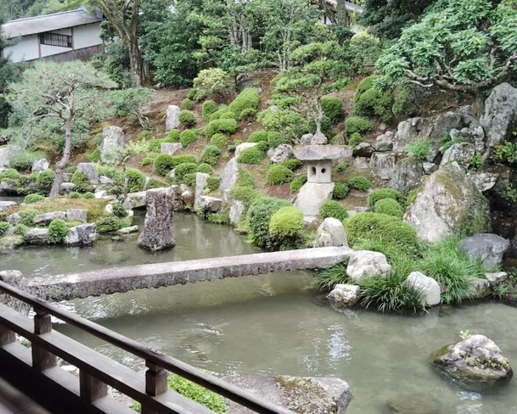 Shiga: Sakamoto Walking Tour of Stone Walls Faith and History#3