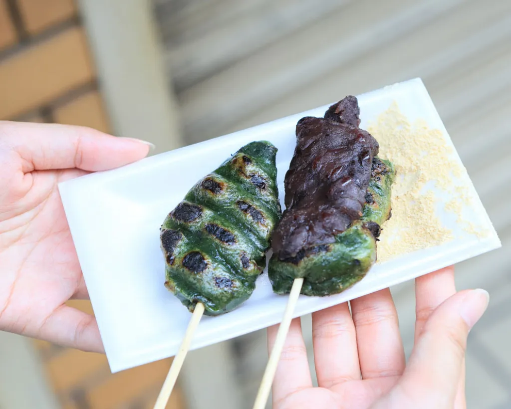 Osaka private tour: Prayer at Ishikiri Tsurugiya Jinja and local gourmet tour#3