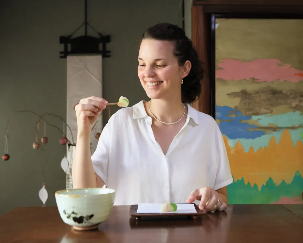 Osaka: Japan's Only Independently Evolved "Jinaicho" Temple Town Tour, Sweets Making & Matcha Tea Experience#4