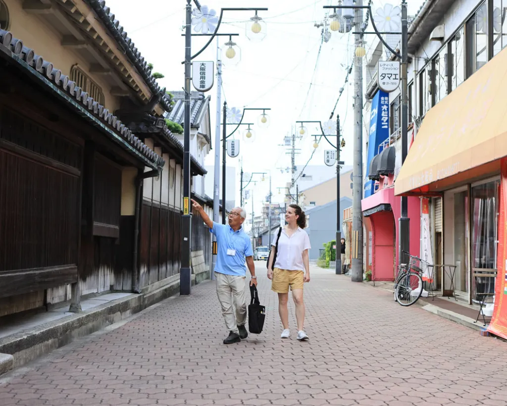 Osaka: Japan's Only Independently Evolved "Jinaicho" Temple Town Tour, Sweets Making & Matcha Tea Experience#5