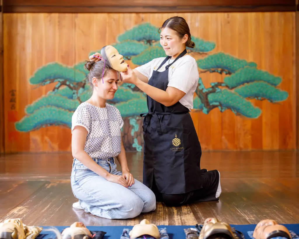 大阪最古老的能舞台與參觀岸和田城的文化之旅#4