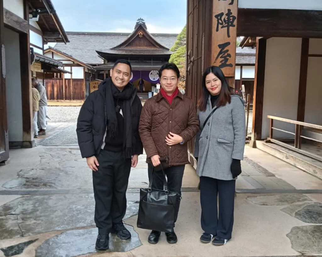 Takayama: Takayama Jinya & Old Town Private Walking Tour#1