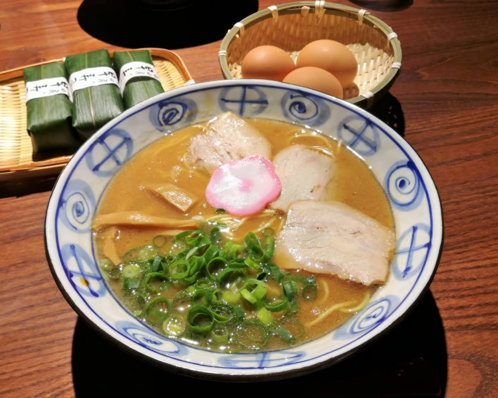 Wakayama: Ramen Lovers’ Crawl — Two Bowls, One Night#2