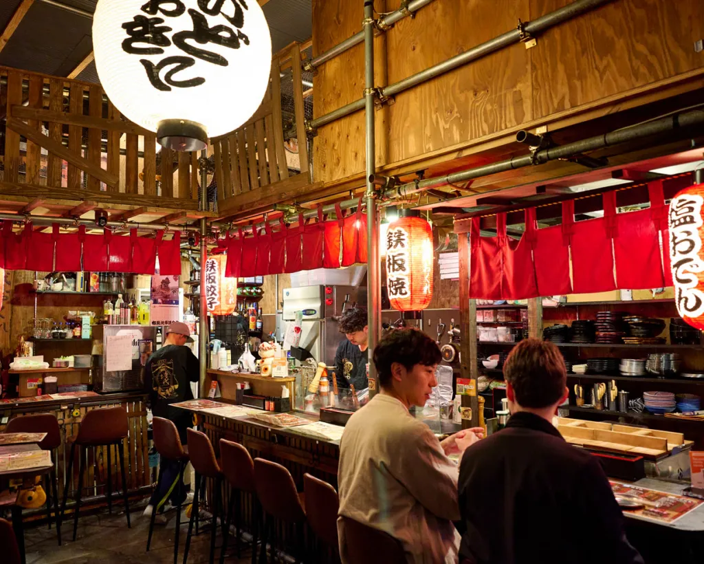 오사카의 딥한 지역에서 숨겨진 맛집을 찾아다니는 로컬 바 호핑 투어#3