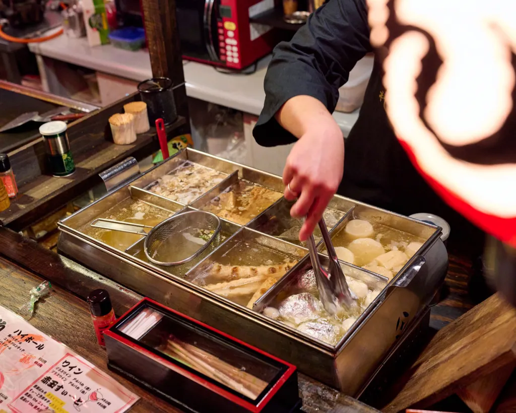 오사카의 딥한 지역에서 숨겨진 맛집을 찾아다니는 로컬 바 호핑 투어#5