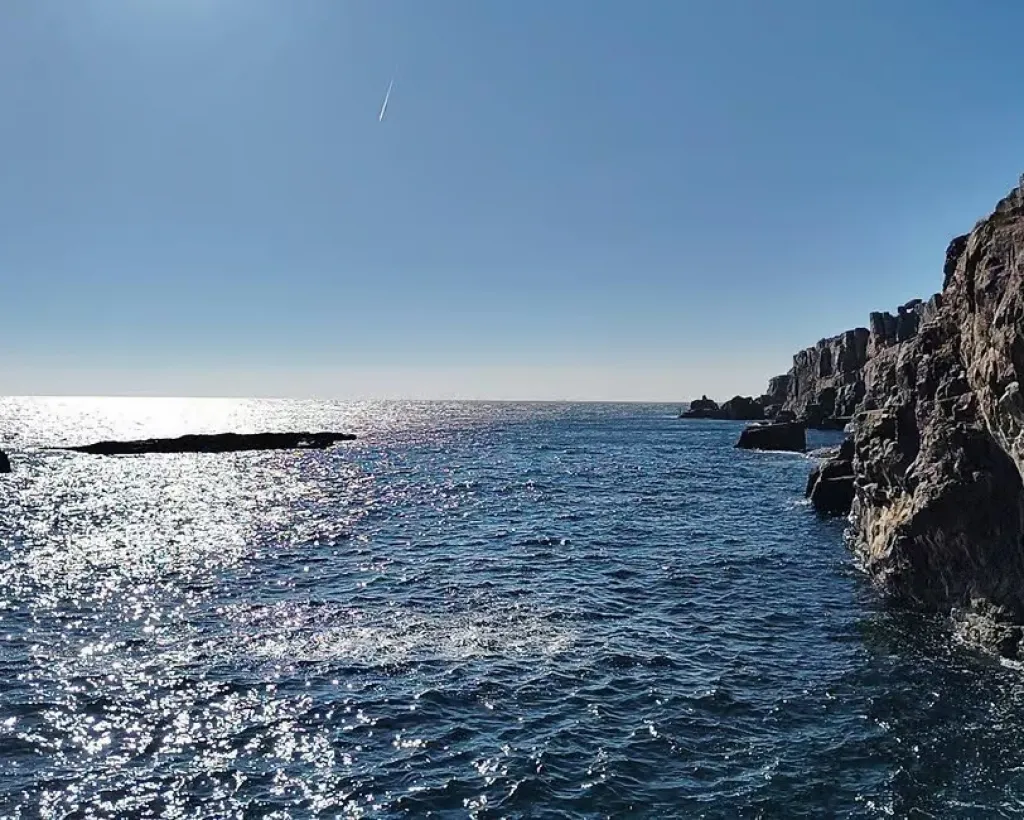 Wakayama: Sandanbeki and Senjojiki Scenic Coast Tour#5