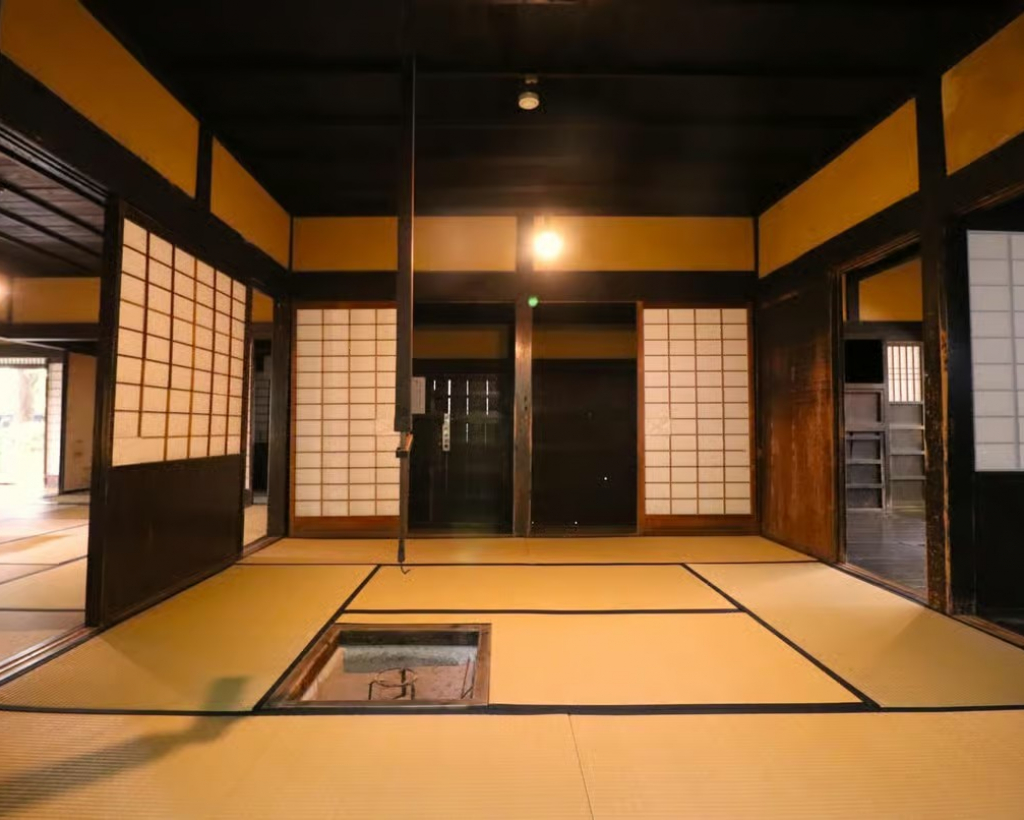 Akita: Kakunodate Samurai District & Residence Tour#2