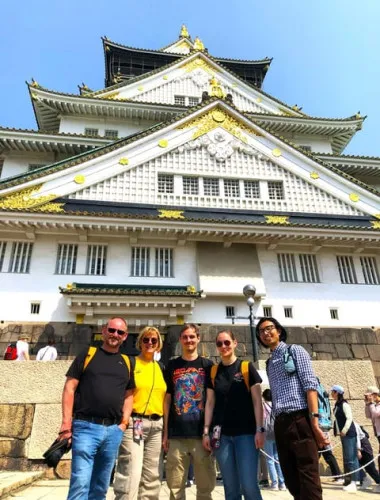 Osaka Castle Guided Tour