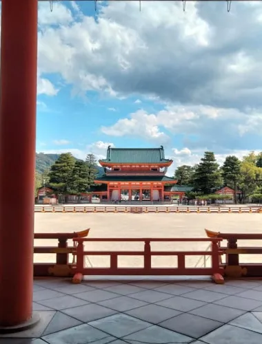 Kyoto: Heian Jingu Tour - Roots of Kyoto & Scenic Gardens