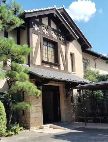 Osaka: Ichizo Kobayashi’s Legacy – Innovator of Modern Osaka