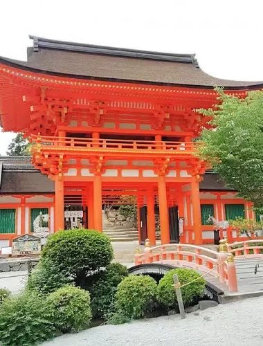 Kyoto: Kamigamo and Shimogamo Shrines Guided Tour 3h