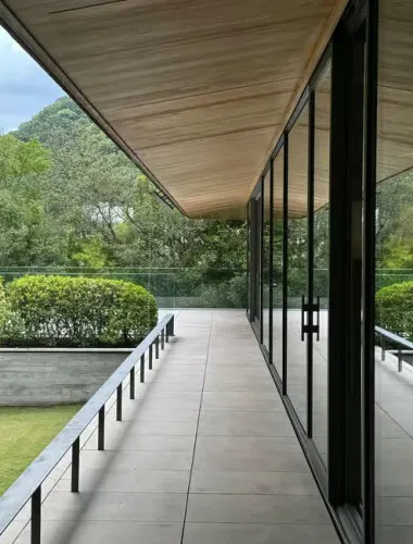 Kobe: Private Guided Tour of Takenaka Carpentry Tools Museum