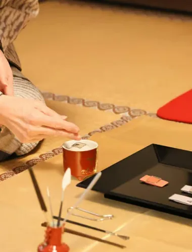 Kyoto: Incense Experience at the Imperial Household temple