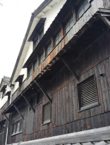 Near Osaka: Explore Itami, the Birthplace of Clear Sake