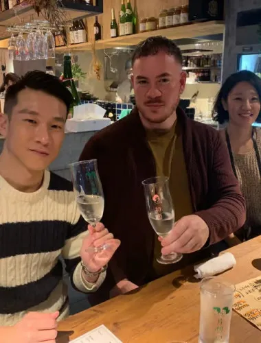 Himeji: Nightlife Tour with Local Guide and Food