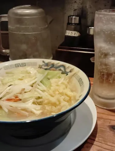 Himeji: Guided Ramen Tour with 2 Bowls of Ramen