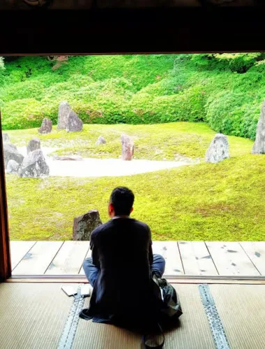 Kyoto: Tofuku-ji Temple and Komyo-in Guided Walking Tour