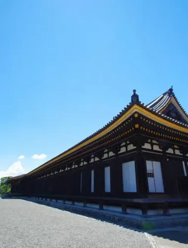 Kyoto: 1,001 Kannon Statues at Sanjūsangen-dō Temple