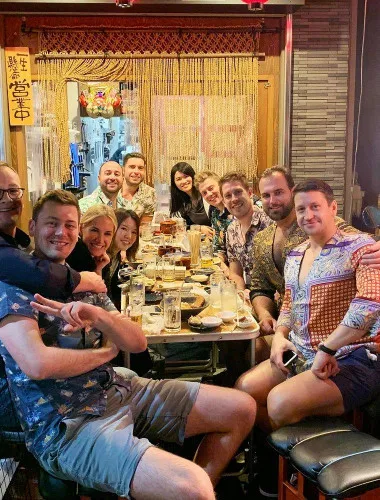 Tokyo: Shinjuku Night Tour to Kabukicho with Bar Hopping