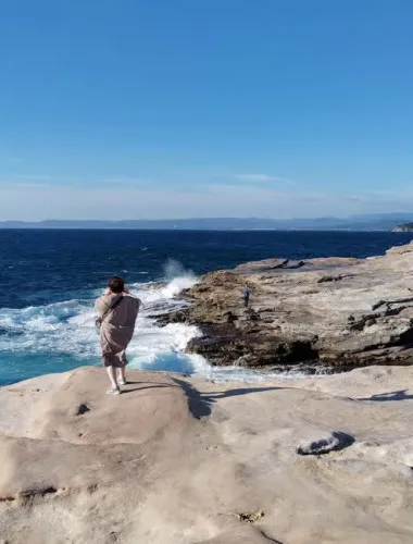 Wakayama: Sandanbeki and Senjojiki Scenic Coast Tour