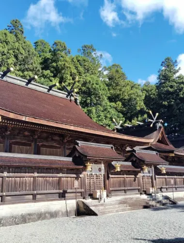 Wakayama: Legends and Purification at Kumano Hongu Shrine