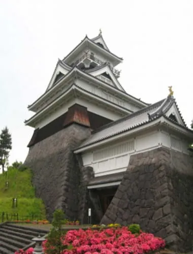 kaminoyama-Castle