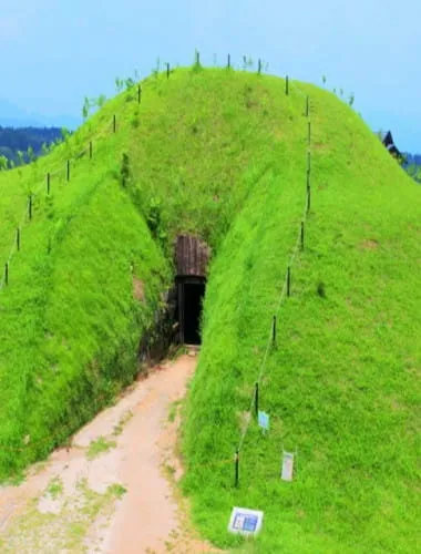 Saitobaru Tombs